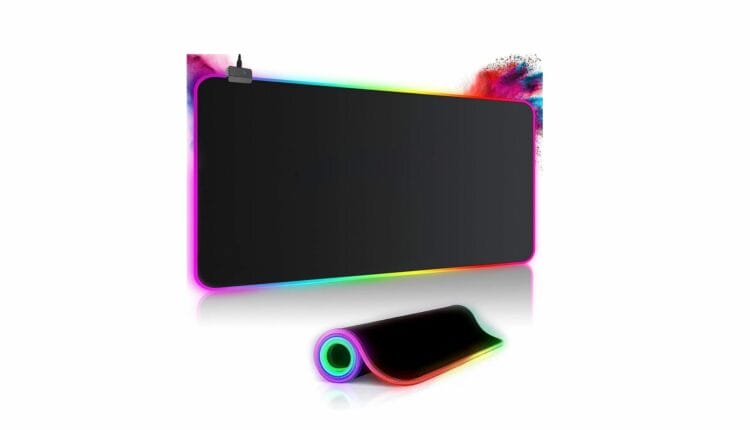 Solides XXL-Gaming Mauspad mit RGB-Beleuchtung