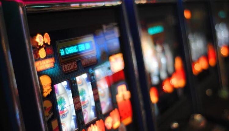  4 1 0 q w, tags: online-glücksspielmarkt - unsplash