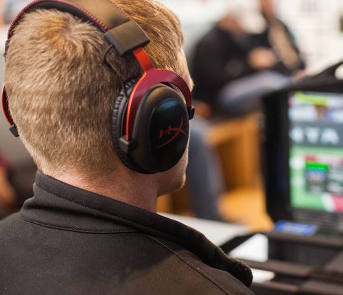 eSport-Turnier-Spieler: So wird man Pro Gamer