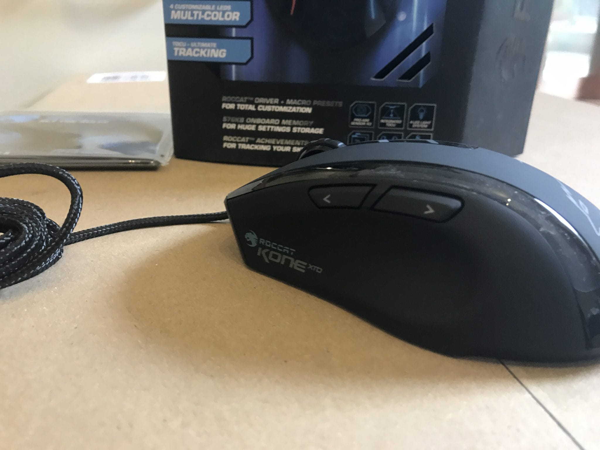 Roccat Kone XTD von der Seite